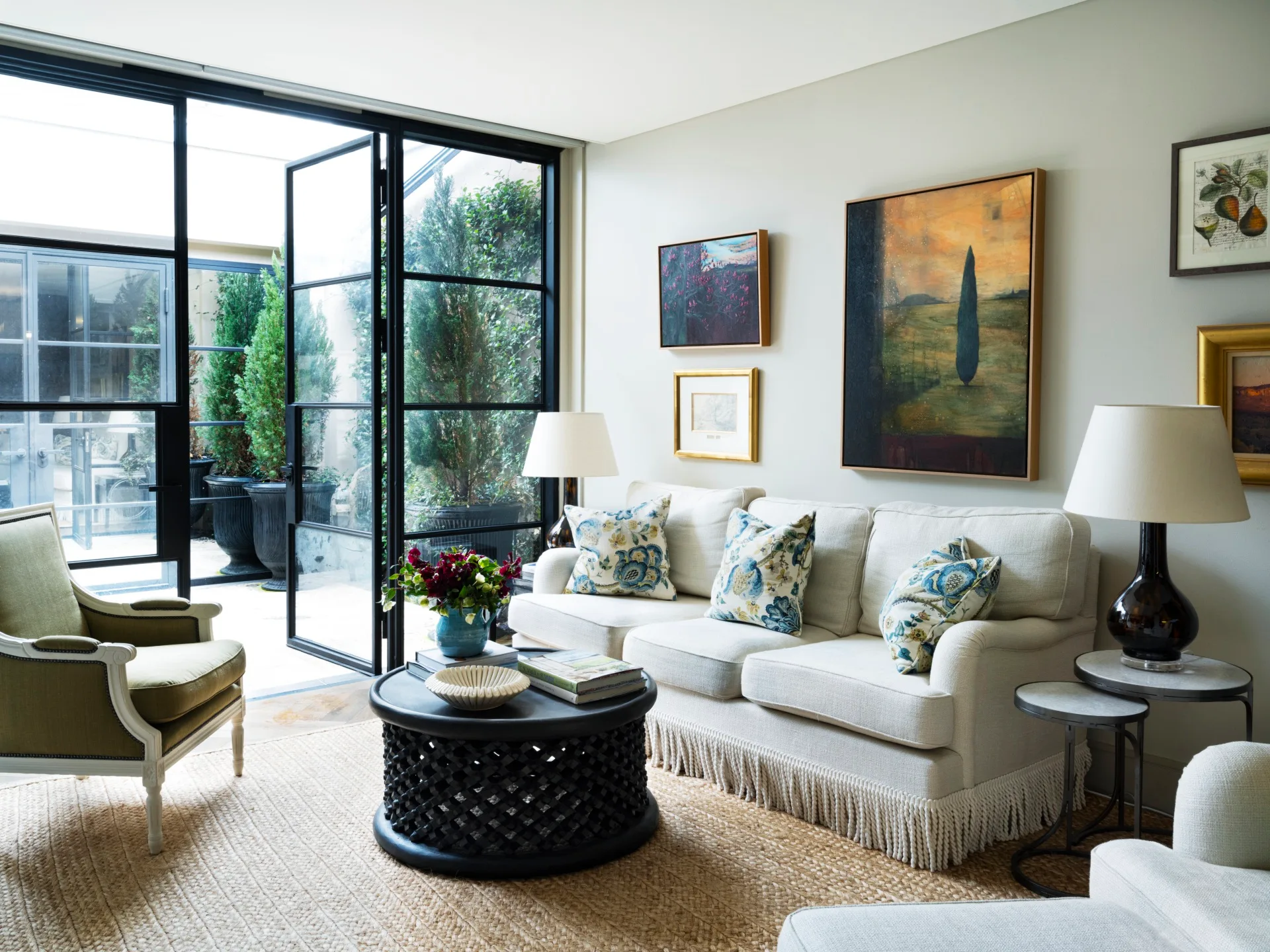 Classic Sandstone Design Touches